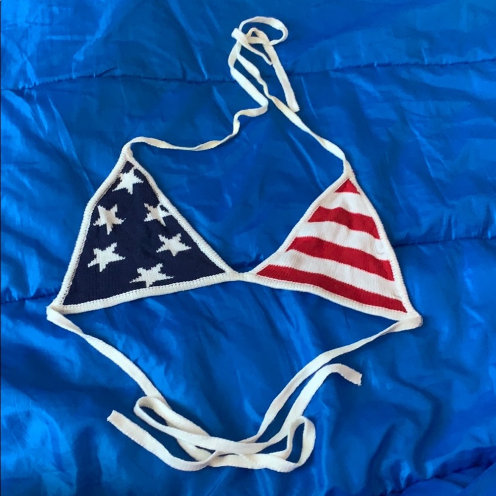 RED, WHITE, and BLUE 🇺🇸. American flag knit bra